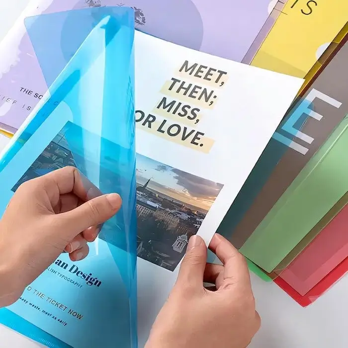 pochettes en plastique